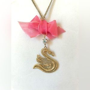 GOLD SWAN PENDANT